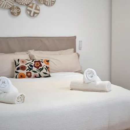 Casa Andaluza En El Centro Hisotrico De - Portada 16 Сasa de vacaciones *