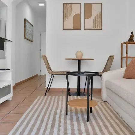 Casa Andaluza En El Centro Hisotrico De - Portada 16 *